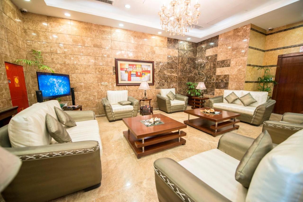 Centaurus Hotel Suites Islamabad Exterior photo